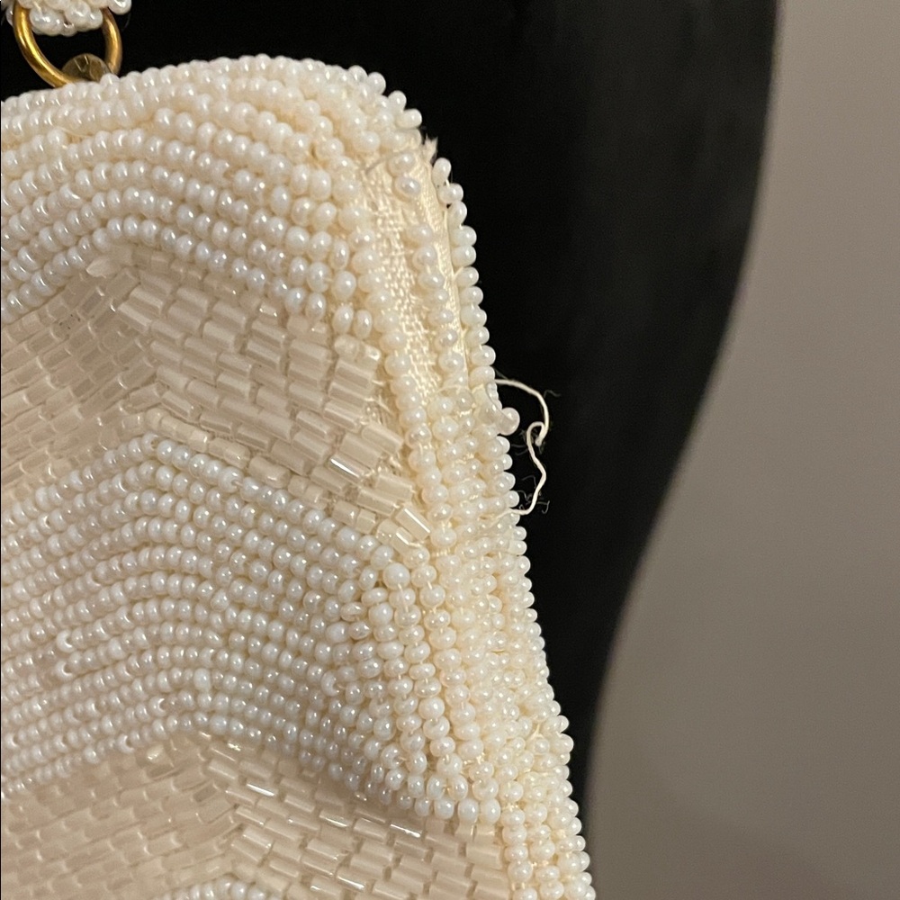 Chic Ivory Beaded Wristlet - Picture 7 of 8
